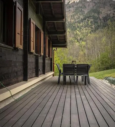 Venez Chez Vous - Le Dahu Chalet Talloires