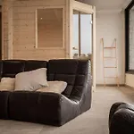 Venez Chez Vous - Le Dahu 木屋 塔卢瓦尔